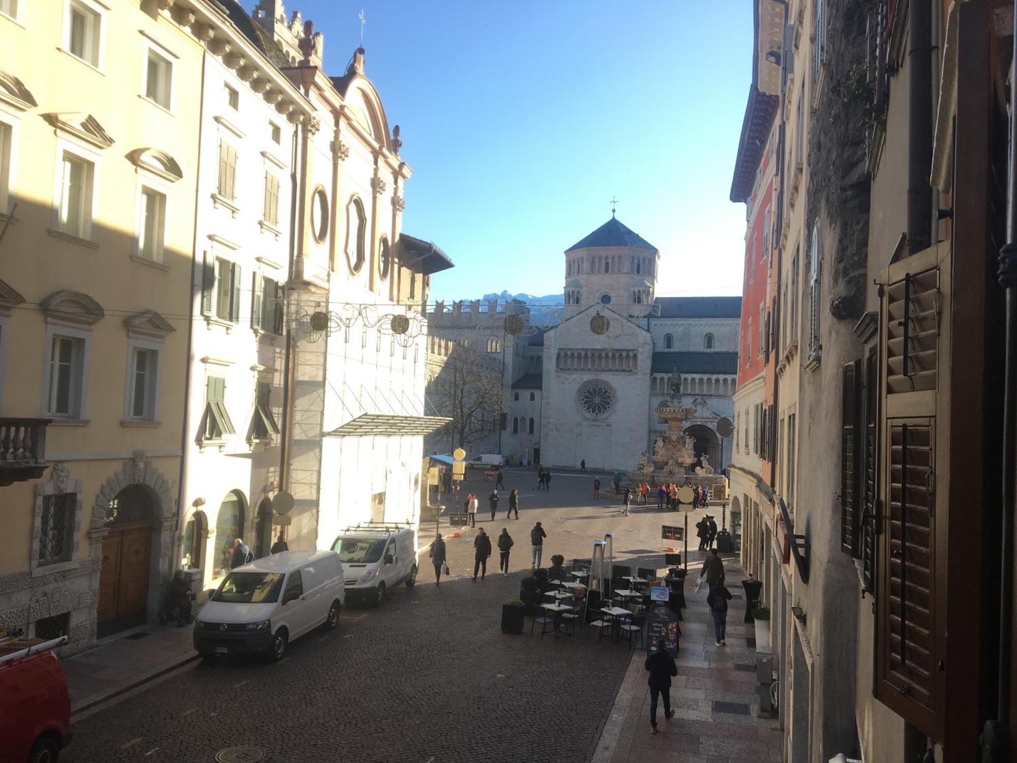 Duomo Flat Apartamento Trento Exterior foto
